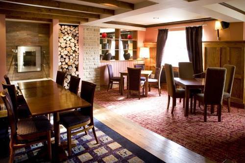 Premier Inn London Romford Central ภายนอก รูปภาพ